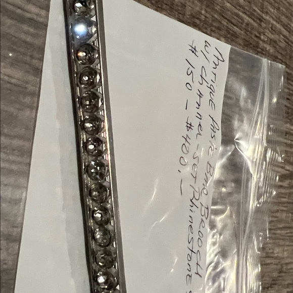 Silver Rhinestone Bar Brooch - Picture 3 of 3